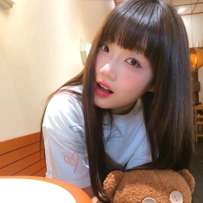 夜色中的她